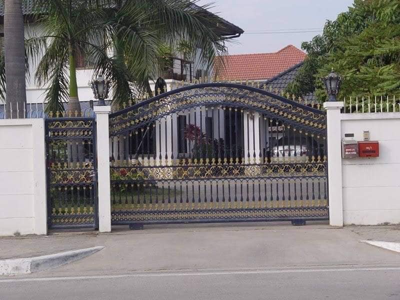 ဝန်းတံခါး